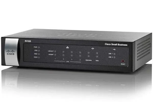 VPN маршрутизатор Cisco SB RV320-K8-RU